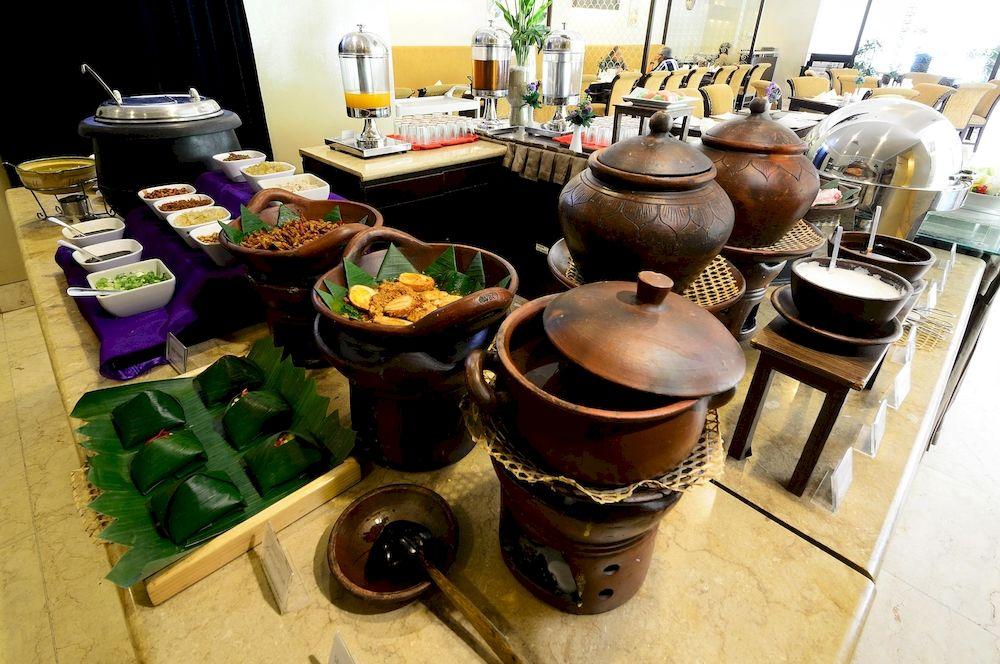 Capital O 534 Sriwijaya Hotel Jakarta Ngoại thất bức ảnh