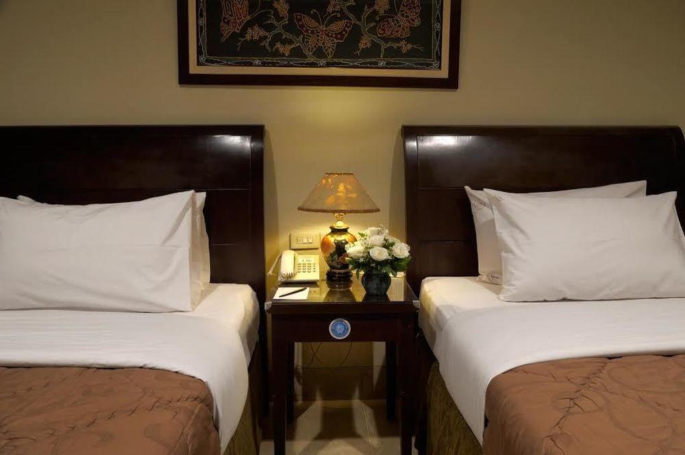 Capital O 534 Sriwijaya Hotel Jakarta Ngoại thất bức ảnh