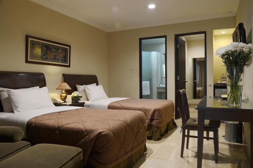 Capital O 534 Sriwijaya Hotel Jakarta Ngoại thất bức ảnh