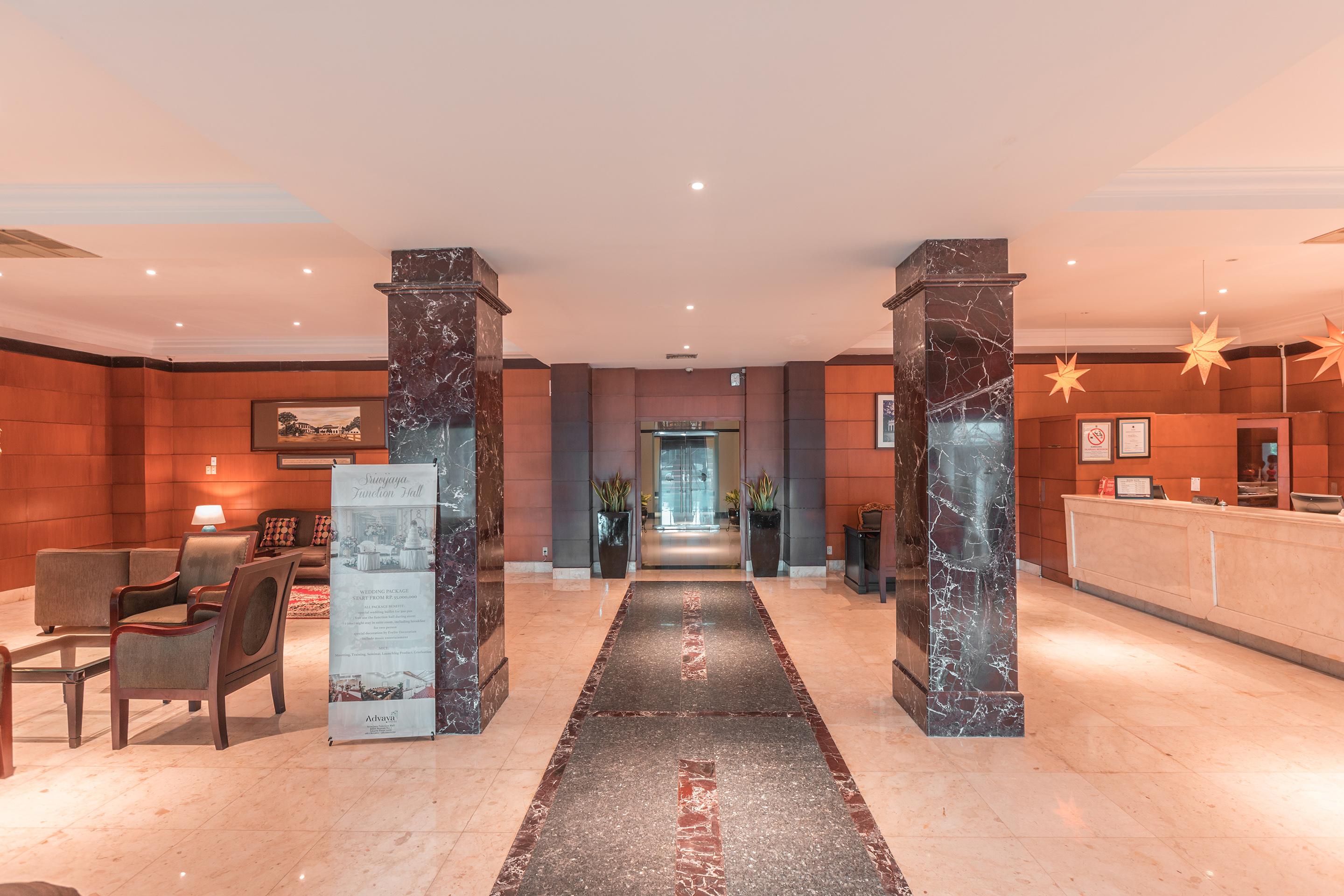 Capital O 534 Sriwijaya Hotel Jakarta Ngoại thất bức ảnh