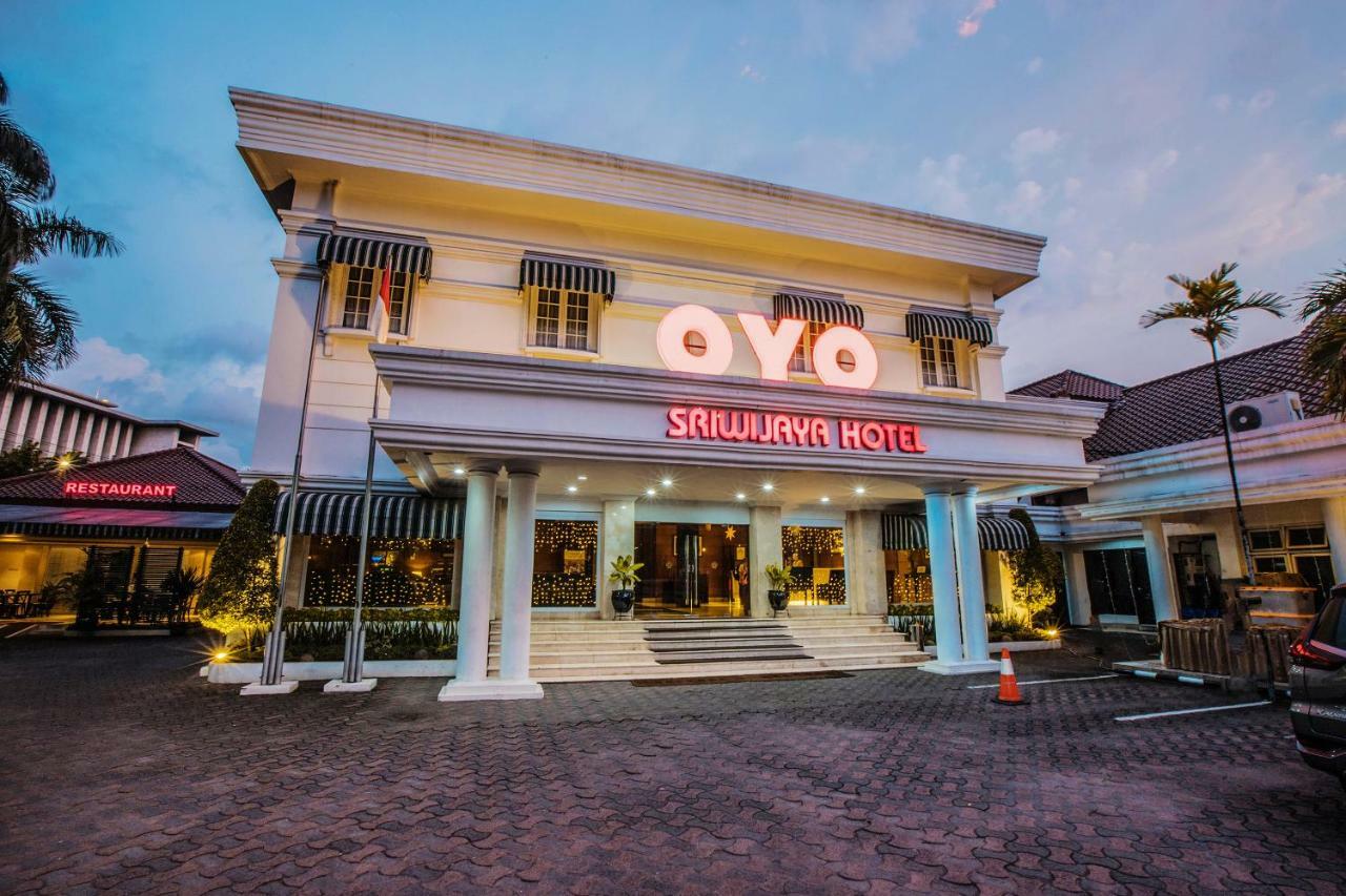 Capital O 534 Sriwijaya Hotel Jakarta Ngoại thất bức ảnh