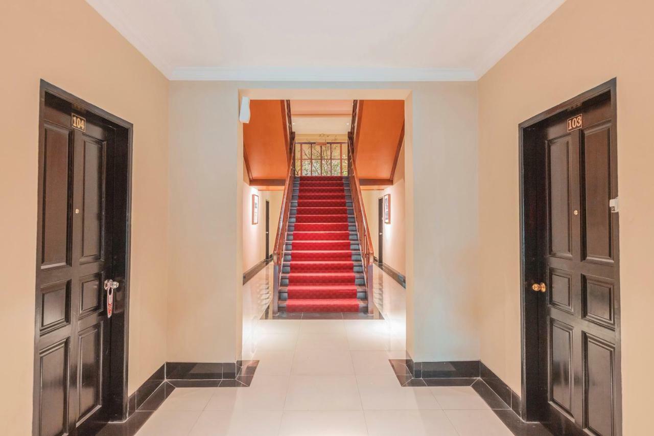 Capital O 534 Sriwijaya Hotel Jakarta Ngoại thất bức ảnh