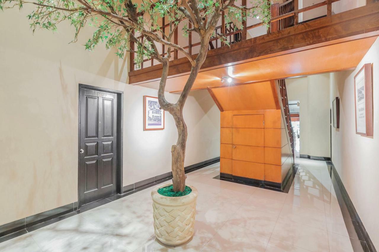 Capital O 534 Sriwijaya Hotel Jakarta Ngoại thất bức ảnh